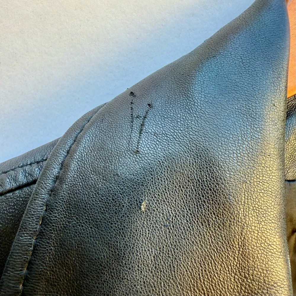 DKNY 90’s Vintage Black Leather Vest size 10 - Picture 6 of 10